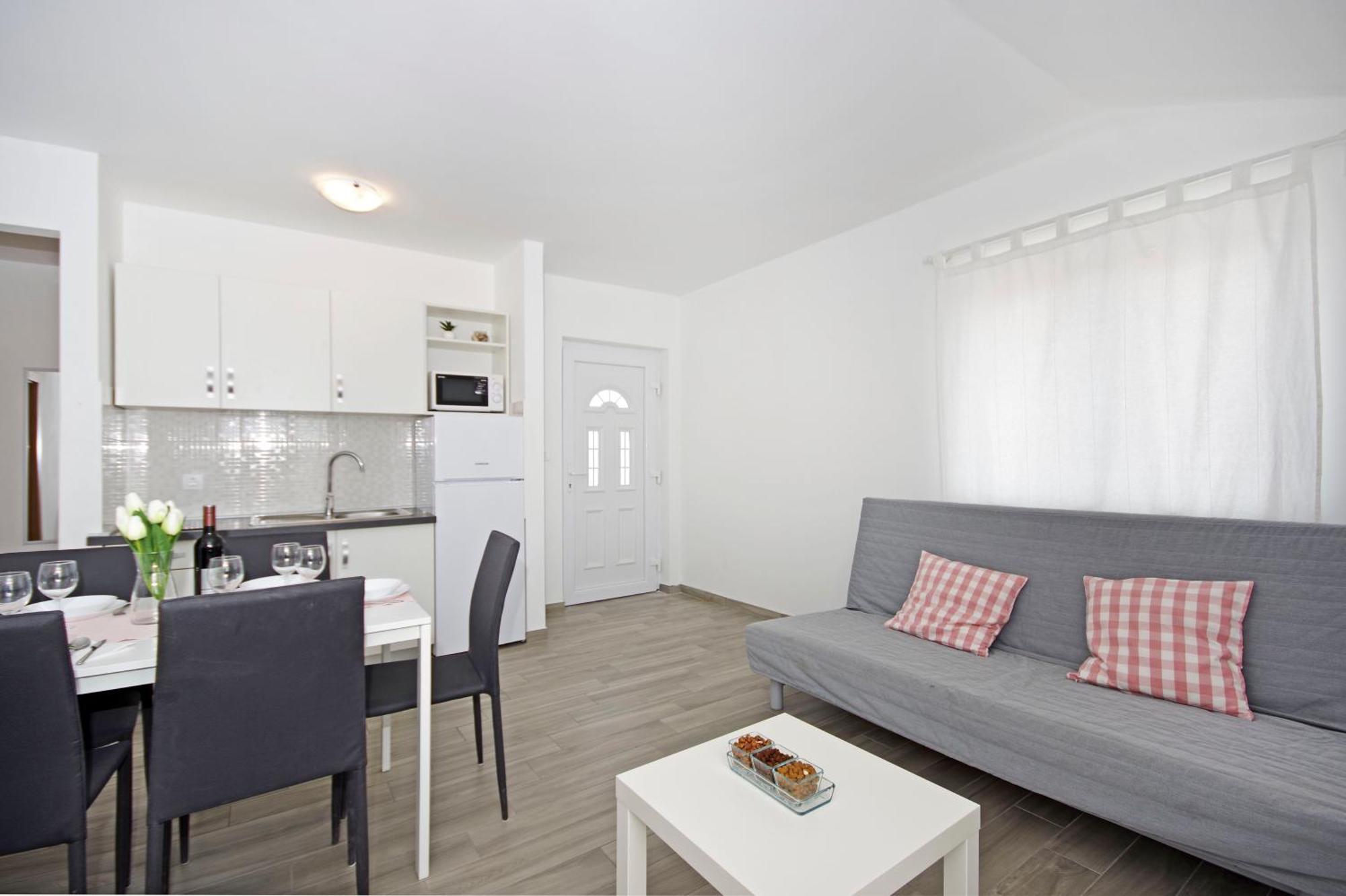 Apartments Frado โนวาลยา ภายนอก รูปภาพ